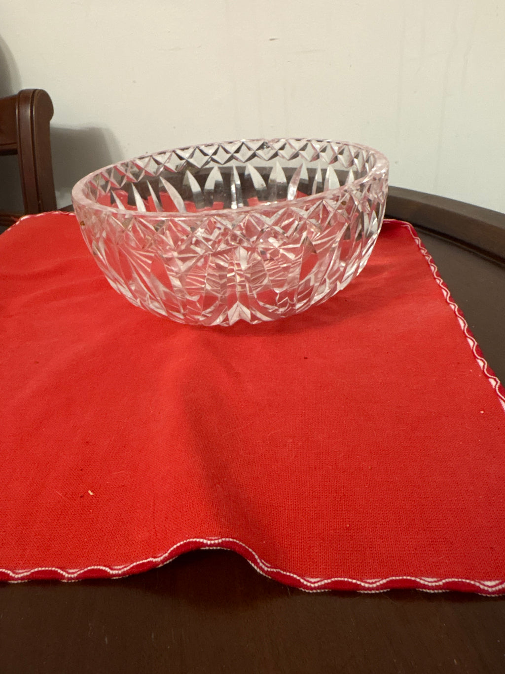 WATERFORD CUT CRYSTAL 8-INCH ROUND CENTREPIECE BOWL